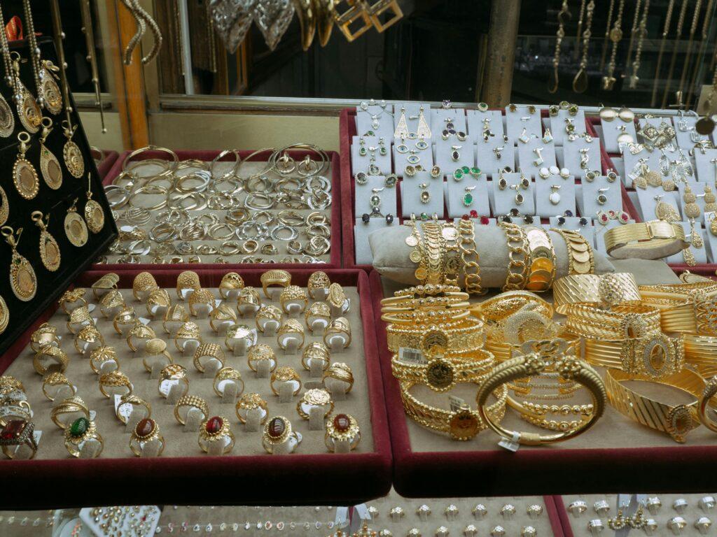 jewelry display cases
