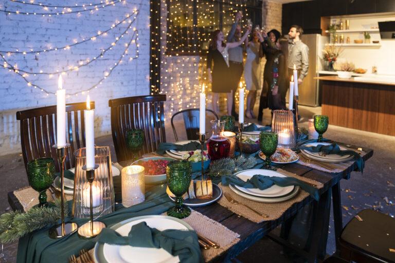 Read more about the article New Year Party Decorations: Complete Guide for Hosting a Stylish NYC Celebration