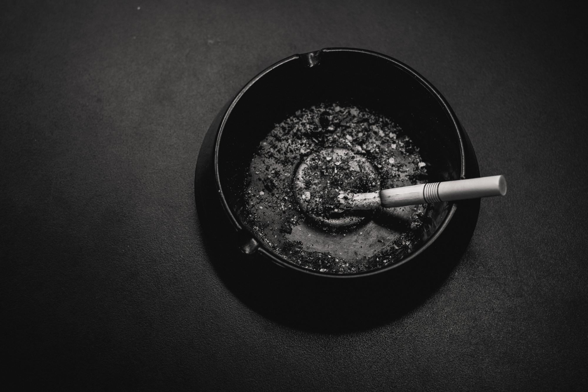 Read more about the article Personalized Cigar Ashtray: The Ultimate Guide for Cigar Lovers in NYC