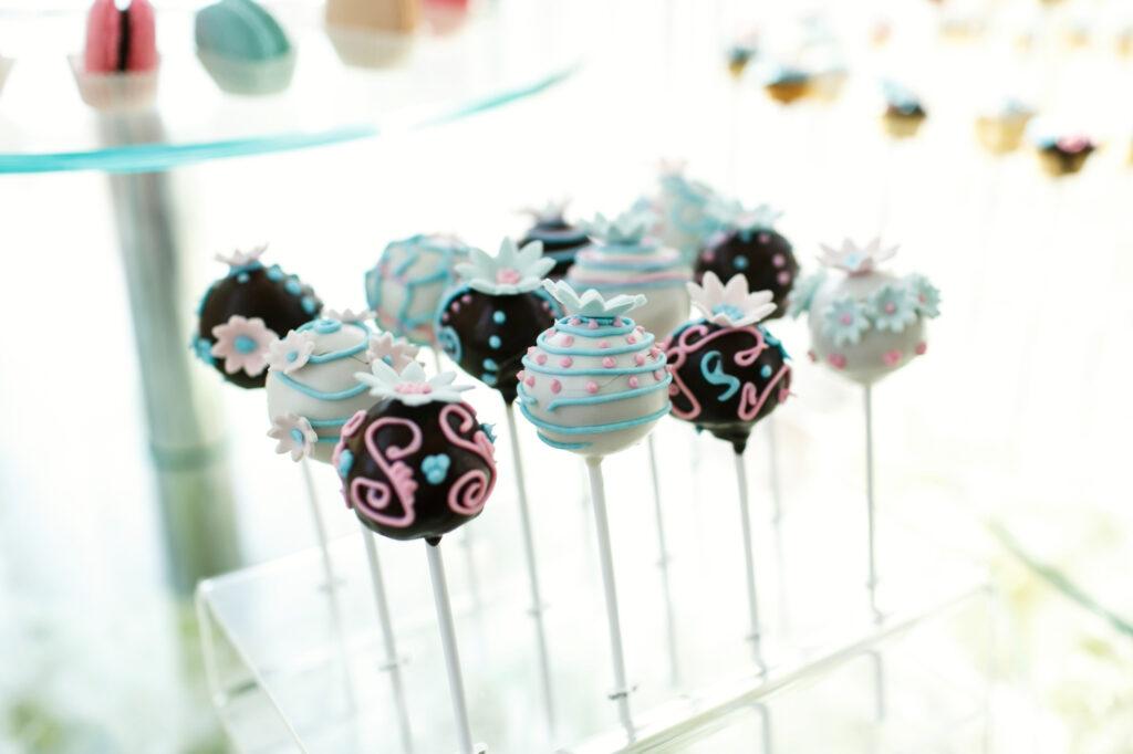 Cake pop display stand
