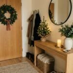 23 Christmas Entryway Ideas for a Cozy, Warm & Welcoming Home