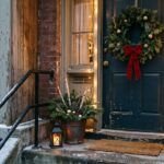 21 Outdoor Christmas Decor Ideas for Small Spaces on a Budget
